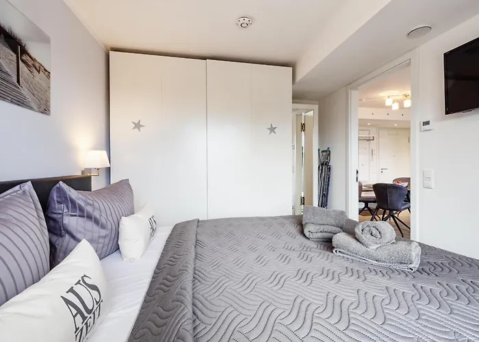 Prora - Familienfreundliches Mit Waschmaschine, E-ladestation Und Meerblick - Auszeit Apartment Binz